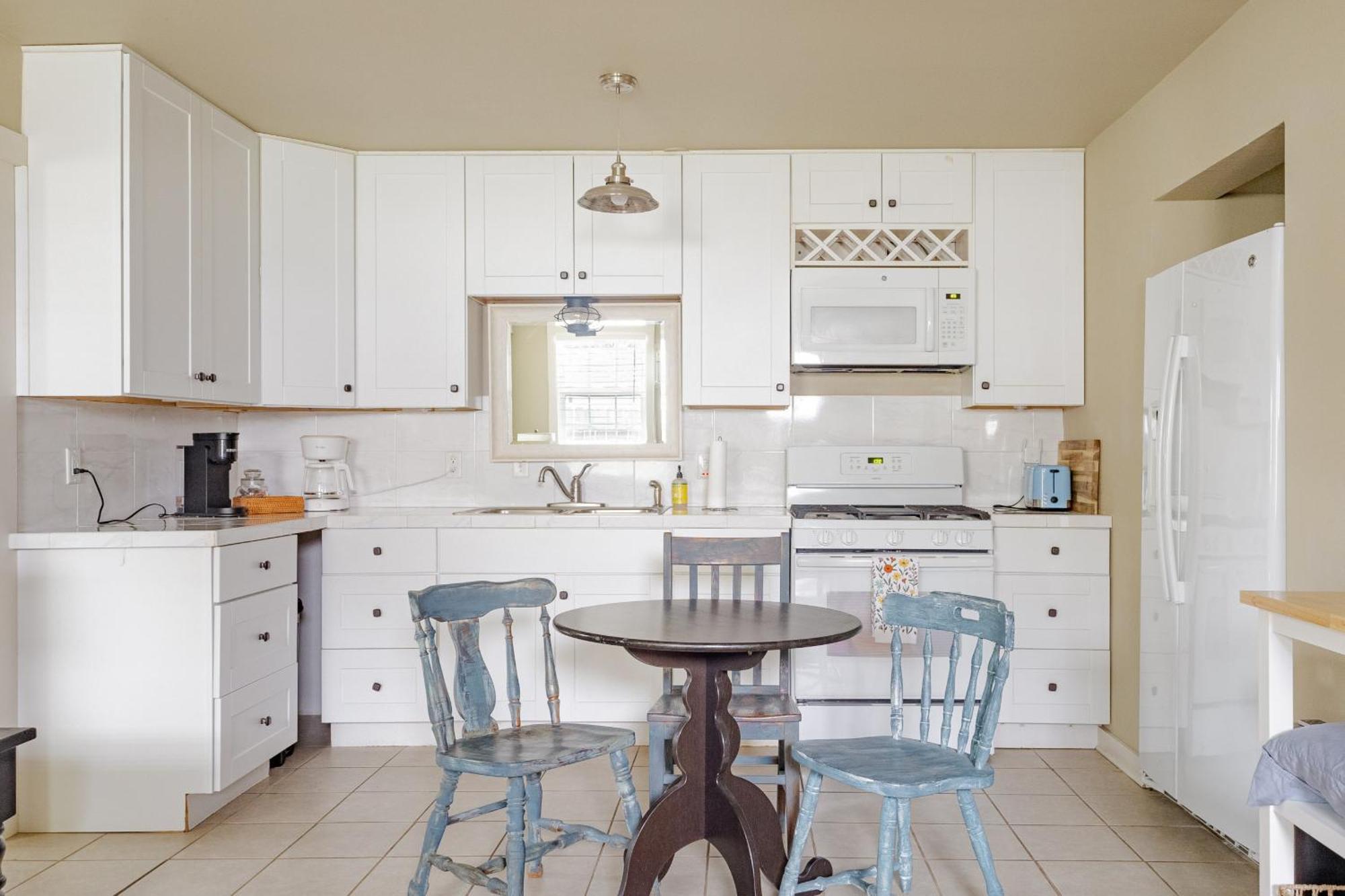 Elm Street Cottage Seguin Extérieur photo
